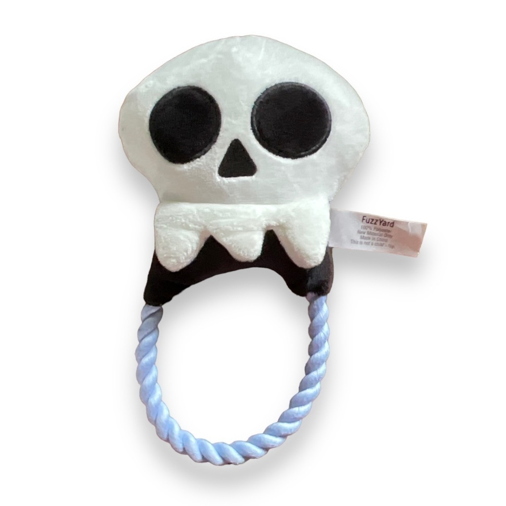 Fuzz Yard Dog Toy Skull Pull‎ Chew Rope Plush Halloween